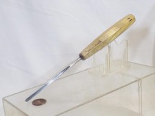 Cinzel de escultura em madeira feito na Suíça Pfeil #11 varredura 1/8" corte 9,5" comprimento 11/4 comprar usado  Enviando para Brazil