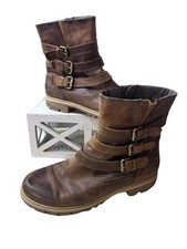 Born boc women for sale  Gregory