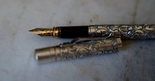 Stylo plume yard d'occasion  Paris IX