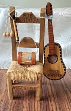 1978 Mendoza Argentina Cadeira de Madeira Adornada com Instrumentos Musicais Bolas Feitas à Mão comprar usado  Enviando para Brazil