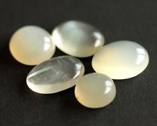 5stück 23ct mondstein gebraucht kaufen  Gauting