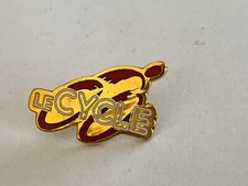 Pins pin enamel d'occasion  Expédié en Belgium