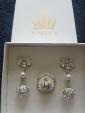 Pompoos crown brooch for sale  GRIMSBY