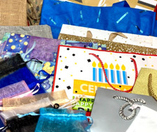 Assorted gift bags for sale  Deltona