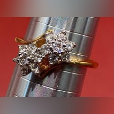 Women ring 18k for sale  Windham