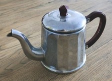 Jolie cafetière ancienne d'occasion  Étampes
