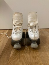 Pattini rotelle pattinaggio usato Pattini rotelle pattinaggio usato  Civita Castellana