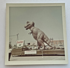 Usado, Foto vintage do tiranossauro Rex da exposição de dinossauro viajante Sinclair comprar usado Usado, Foto vintage do tiranossauro Rex da exposição de dinossauro viajante Sinclair comprar usado  Enviando para Brazil