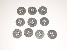 Lot anciens boutons d'occasion  Cerisiers