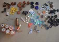 Vintage sewing accessories for sale  TUNBRIDGE WELLS