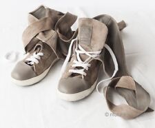 Sneakers rabbit cinzia usato  Sacile