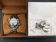 Montre mécanique automatique d'occasion  Expédié en France