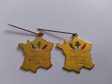 Lot badges pins d'occasion  Expédié en Belgium