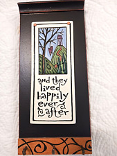 Placa de arcilla Macone Happily Ever After en madera con ganchos para clavos correa para llaves colgante folk segunda mano  Embacar hacia Argentina