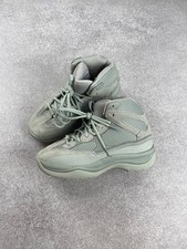 Bota Adidas Yeezy Desert Salt tamanho EUA 8 1/2 comprar usado Bota Adidas Yeezy Desert Salt tamanho EUA 8 1/2 comprar usado  Enviando para Brazil