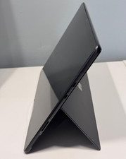 Per ricambi Microsoft Surface Pro 8 1983 | 16gb | i7 | colore Nero LEGGI! comprar usado  Enviando para Brazil