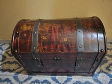 Vendo baule antico usato  Cardito