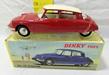Voiture dinky toy d'occasion  Marguerittes