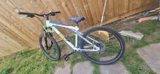 Avalanche mountain bike for sale  SLOUGH