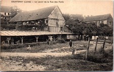 Courtenay lavoir rue d'occasion  France