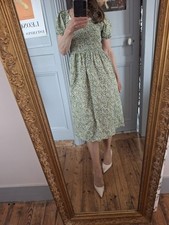 Robe verte fleurs d'occasion  Trouville-sur-Mer