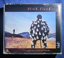 Usado, PINK FLOYD - DELICATE SOUND OF THUNDER - ( 2-CD, 1988 ) comprar usado  Enviando para Brazil