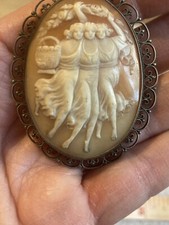 Pingente broche vintage camafeu 3 ninfas femininas dança como está, usado comprar usado  Enviando para Brazil