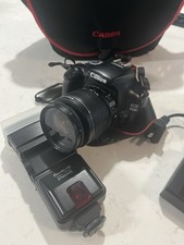 Kit de câmera Canon 1100D DSLR com 18-55mm, bolsa e alça, flash - Bom estado comprar usado Kit de câmera Canon 1100D DSLR com 18-55mm, bolsa e alça, flash - Bom estado comprar usado  Enviando para Brazil