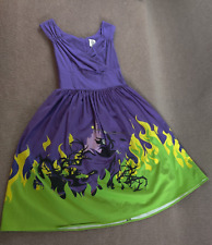 Vestido Disney The Dress Shop Feminino S Malévola Dragão Sem Mangas Chamas Roxas comprar usado Vestido Disney The Dress Shop Feminino S Malévola Dragão Sem Mangas Chamas Roxas comprar usado  Enviando para Brazil