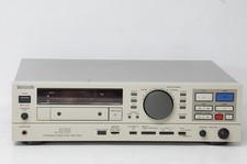 Panasonic 3700 broadcast usato  Spedire a Italy