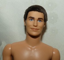 Mattel nude ken d'occasion  Expédié en Belgium