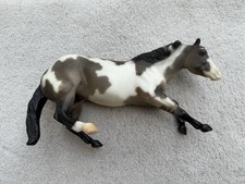 Retired classic breyer d'occasion  Expédié en Belgium