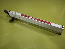 Cerca de serra de mesa Master Mechanic modelo MM8030 comprar usado Cerca de serra de mesa Master Mechanic modelo MM8030 comprar usado  Enviando para Brazil