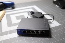 Linksys se3005v2 port for sale  Vancouver