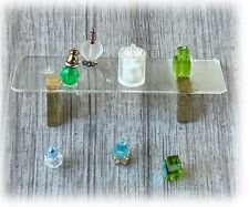 Usado, Prateleira transparente miniatura vintage para casa de bonecas com perfumes cosméticos beleza feita à mão comprar usado  Enviando para Brazil