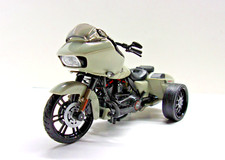 Harley davidson custom d'occasion  Expédié en Belgium