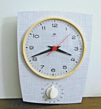 Horloge murale grise d'occasion  Les Lilas