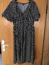 c a kleid gebraucht kaufen  Darmstadt