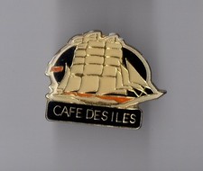 Pin's café / café des iles (voilier) comprar usado  Enviando para Brazil