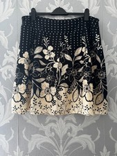 Wallis ladies skirt for sale  RUNCORN