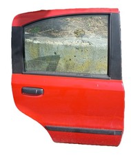 Portiera posteriore destra usato  Militello in Val di Catania