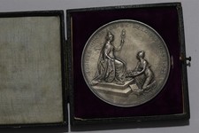 Usado, 🧭🇧🇪BÉLGICA SOC. GENERALE CENTENNIAL 1922 PRATA NA CAIXA Por Devreese 132Gr 75mm comprar usado  Enviando para Brazil