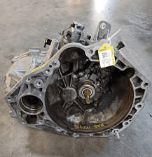 2472179j02000 scatola cambio usato 2472179j02000 scatola cambio usato  Italia