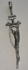 Pendentif christ ottaviani d'occasion  Saint-Gilles-Croix-de-Vie