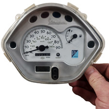 2005 06-08 Vespa LX 150 LX150 medidor cluster luzes velocímetro display combustível 500M comprar usado 2005 06-08 Vespa LX 150 LX150 medidor cluster luzes velocímetro display combustível 500M comprar usado  Enviando para Brazil