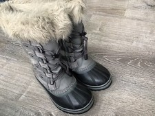Sorel youth joan for sale  Round Lake