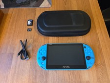 Sony PS Vita 2000 Slim PCH-2000 - Azul água *ÓTIMO* + Carregador comprar usado Sony PS Vita 2000 Slim PCH-2000 - Azul água *ÓTIMO* + Carregador comprar usado  Enviando para Brazil