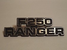 Emblem 1977 1978 for sale  Independence