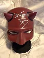 Capacete de fibra de vidro assinado por Charlie Cox Born Again Daredevil, com certificado de autenticidade JSA incluído, usado comprar usado  Enviando para Brazil