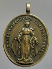 Ttb médaille religieuse d'occasion  Mailly-le-Camp
